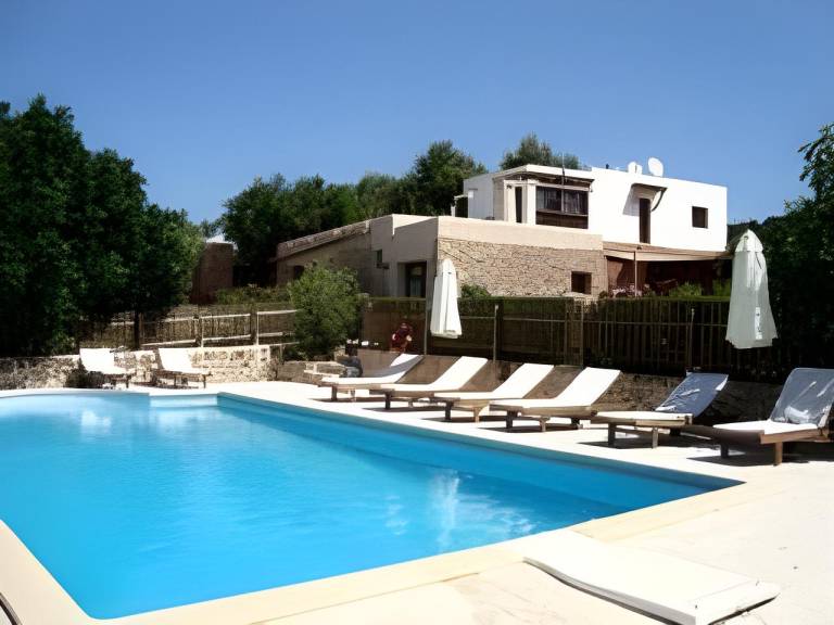 Hus Santa Eulària des Riu