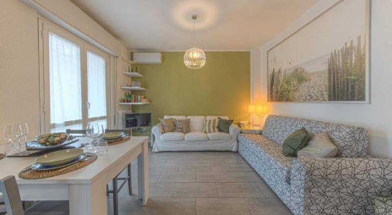 Holiday apartment with 2 rooms for 6 persons in Lavagna