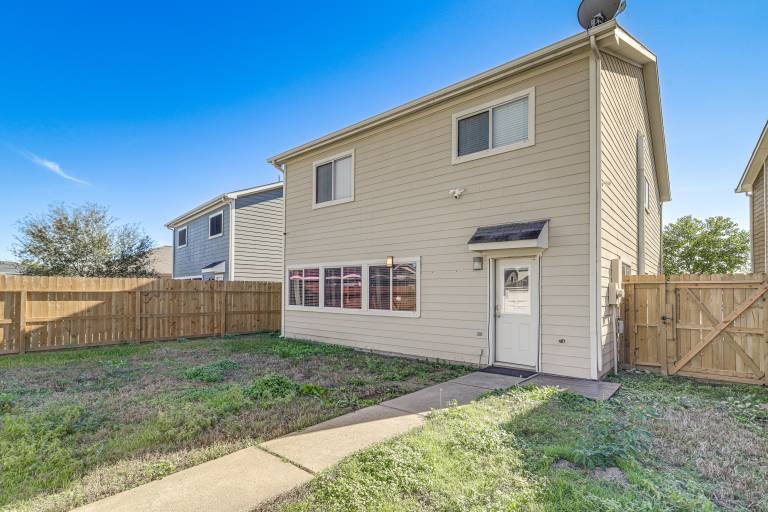 House  Barker Cypress