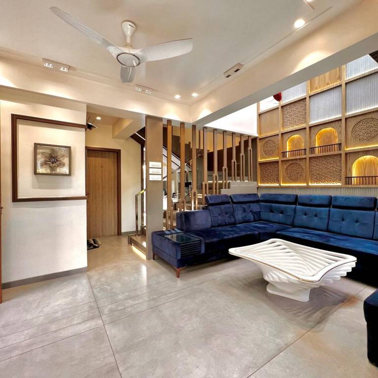 Vacation home with barbecue, pool & hot tub — photo 3