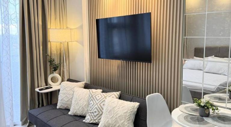 Beautiful holiday apartment with pool | Pets allowed in Iloilo