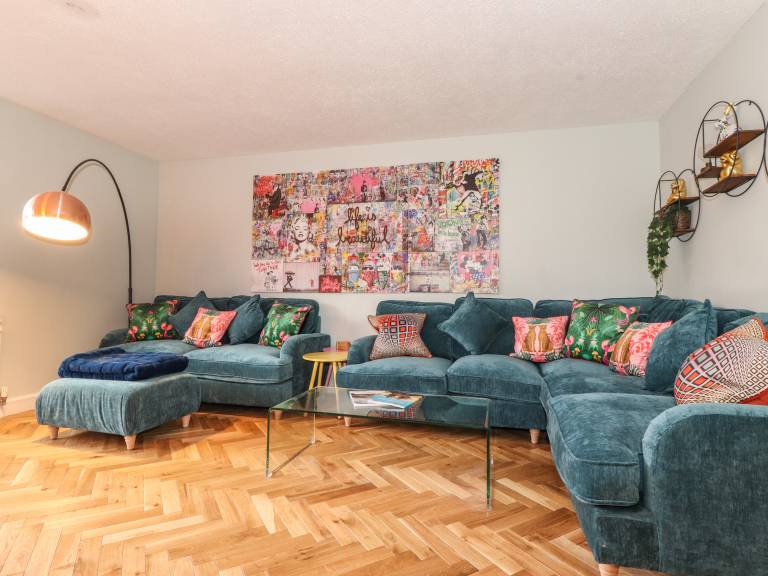 Family-friendly lovely cottage with terrace | Beach view | Pet-friendly — photo 4
