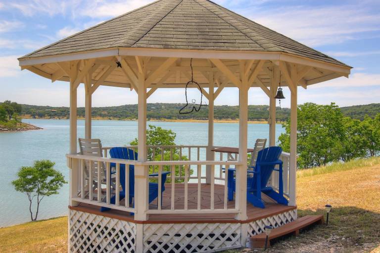 House Canyon Lake