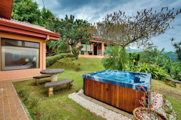 House  Alajuela