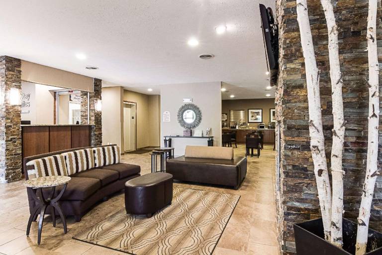 MainStay Suites Fargo I 94 Medical Center