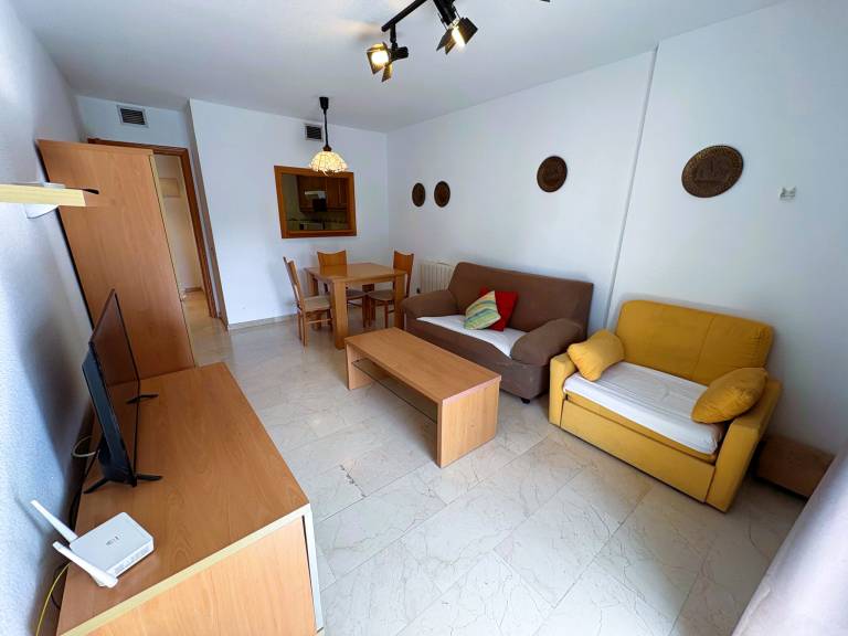 Family-friendly apartment with terrace, yard & pool | Close to the beach | Pet-friendly — photo 4