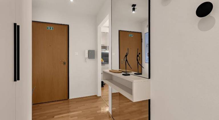 Apartment with 2 rooms for 6 persons — photo 4