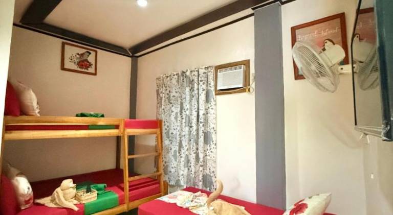 Lolo Bob's Bed And Breakfast — photo 2