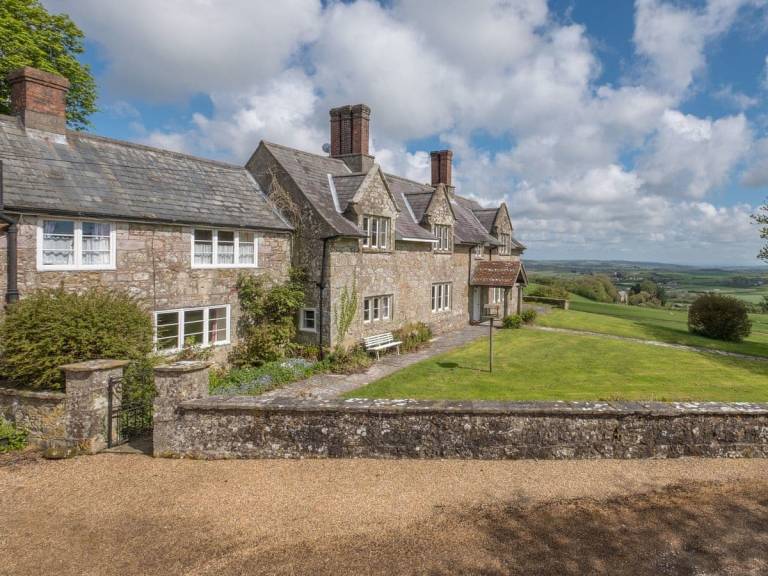 Cottage with barbecue & yard | Pet-friendly in Shanklin