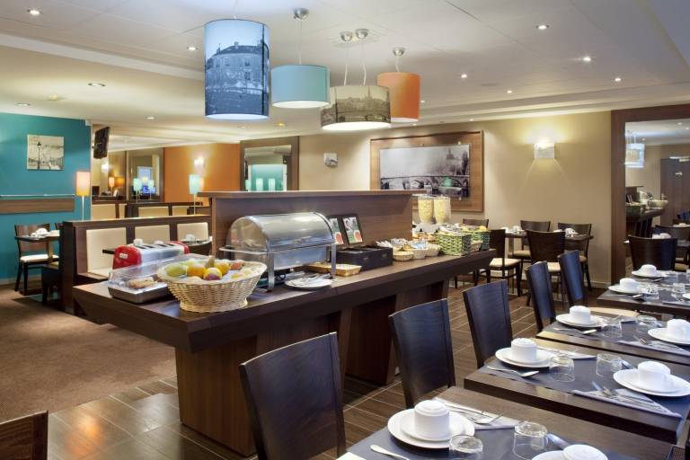 Holiday Inn Paris Montmartre Hotel By IHG — photo 2