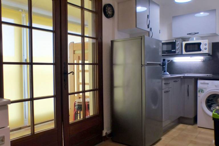 Studio for 4 persons — photo 4