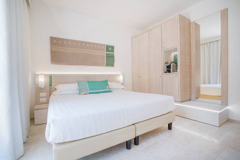 Family-oriented bed and breakfast with pool & patio | Sea view | Pets allowed in Santa Teresa di Gallura