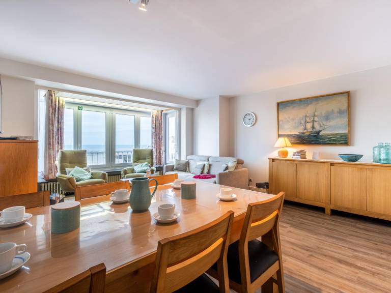 Apartment | Sea view | Next to the beach | Dogs allowed — photo 2