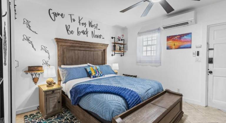 Prime Downtown Key West Spot - The Cozy Little Cottage in Key West, FL