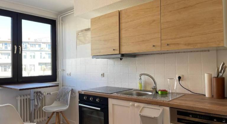 Cozy room next to Ku'damm with full kitchen and fast wifi — photo 5