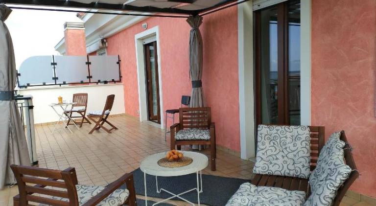 Rental apartment with 2 rooms for 5 persons — photo 4