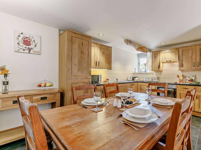 Fully equipped lovely cottage with barbecue, yard & patio | Pets allowed — photo 4