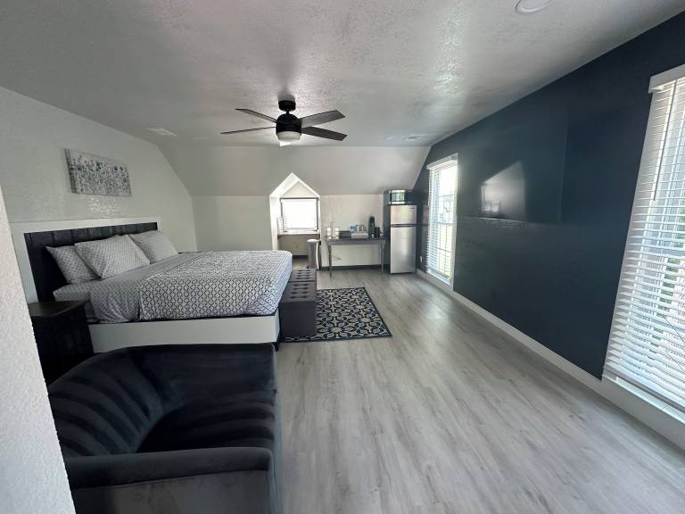 Apartment  Lawrenceville