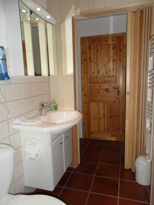 Family-friendly wonderful apartment with barbeque, sauna & yard | Mountain view | Dogs allowed — photo 5