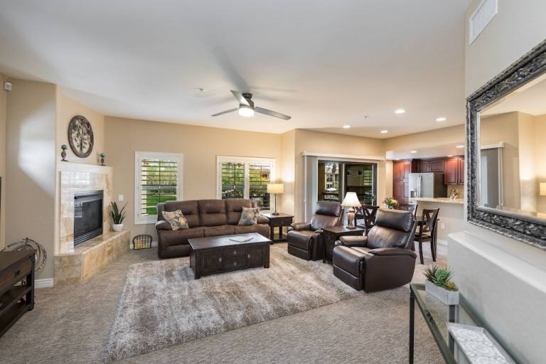 Condo Bella Monte At Desert Ridge Condominium