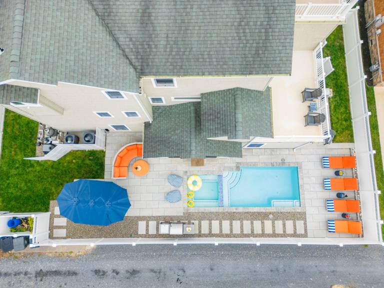 House  Brigantine