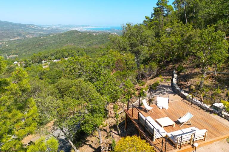 Child-friendly lovely villa with terrace, barbecue & private pool | Mountain view | Good for workation | Dogs allowed — photo 5