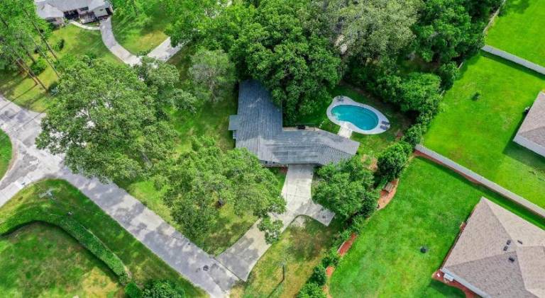 Apartment with pool | Pets are welcome — photo 5
