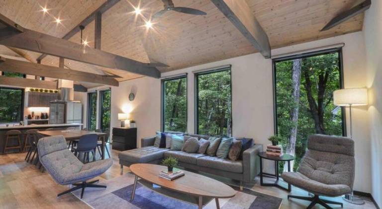 Bellton-Newly built luxury 5 bedrooms & hot tub — photo 3