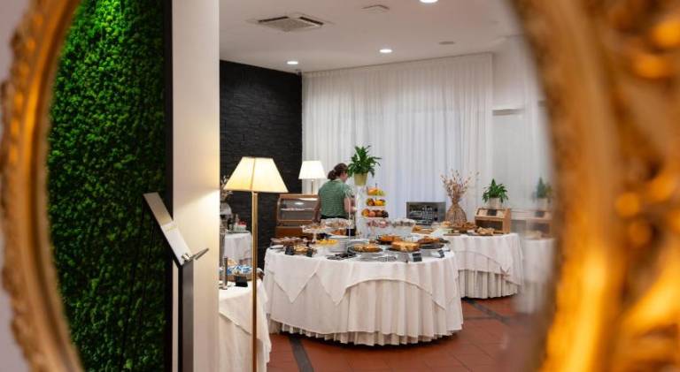 Hotel Castello Artemide Congressi — photo 3