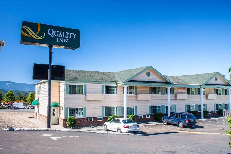 Quality Inn in Grants Pass, OR