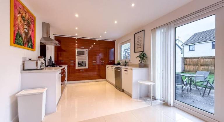 Vacation home with 5 rooms for 10 persons — photo 4