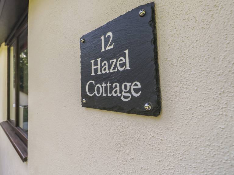 Cottage with patio, yard & pool — photo 3