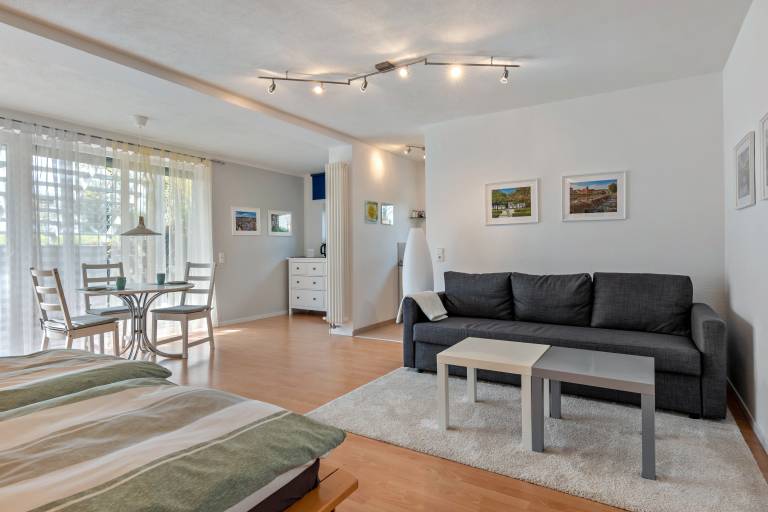 Studio Jagst mit gemeinsamer Terrasse und Wi Fi