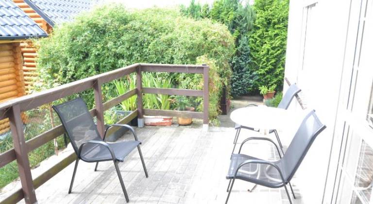 Holiday apartment with garden, BBQ & patio — photo 5