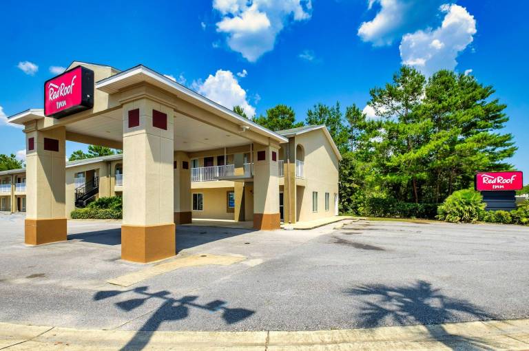 Red Roof Inn Defuniak Springs — photo 5