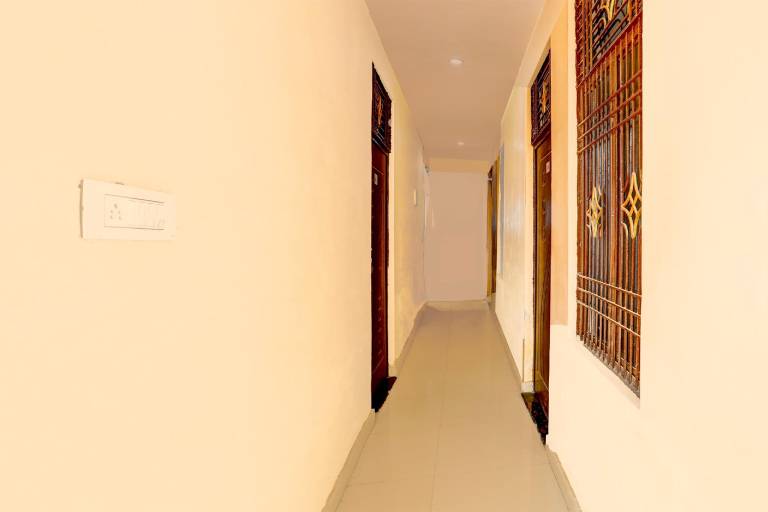 SPOT ON Shivay Inn in Prayagraj