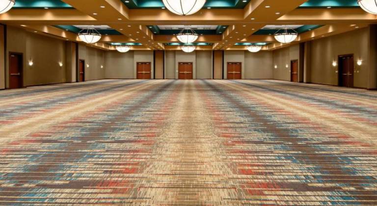 Embassy Suites by Hilton Albuquerque — photo 5
