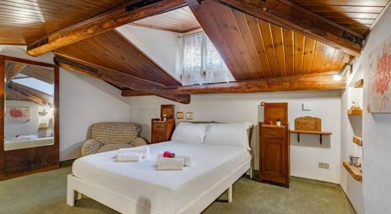 Villa | Pets allowed in Cascina