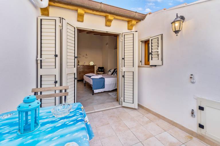 House with patio & fast internet | City view | Dogs allowed — photo 3