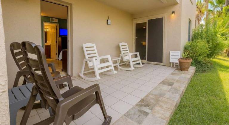 Pleasant vacation home with pool | Close to the beach | Pet-friendly — photo 4