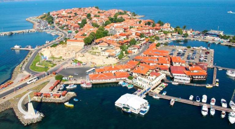 Lovely holiday apartment | Next to the beach | Pets are welcome in Sunny beach