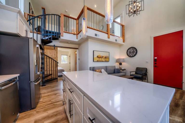 Children-friendly house with grill, pool & jacuzzi | Mountain view | Dogs allowed — photo 2