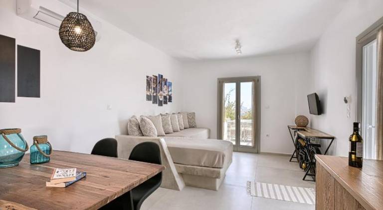 House with yard, jacuzzi & patio | Next to the beach | Good for workation | Pets are welcome — photo 5
