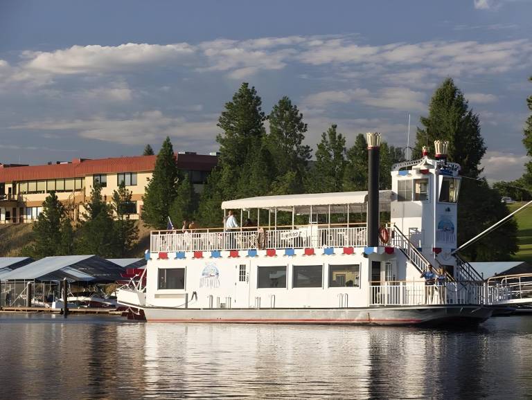 Red Lion Hotel Templin's on the River in Post Falls, ID