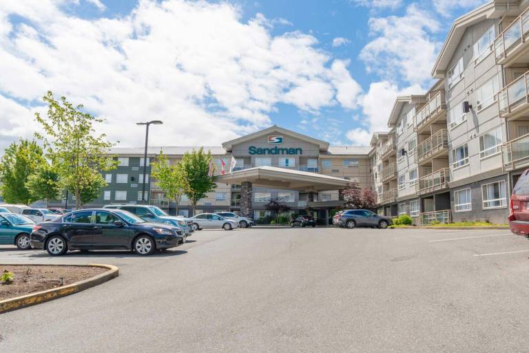 Sandman Hotel & Suites Abbotsford — photo 5