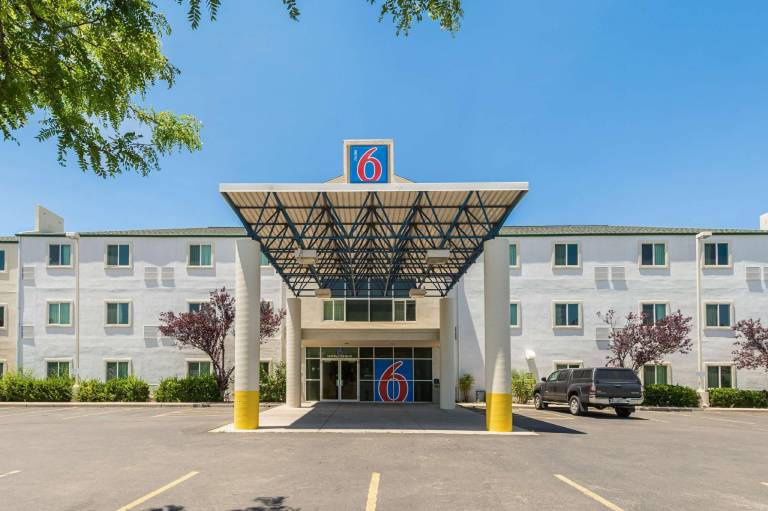 Motel 6 Cedar City, UT — photo 4