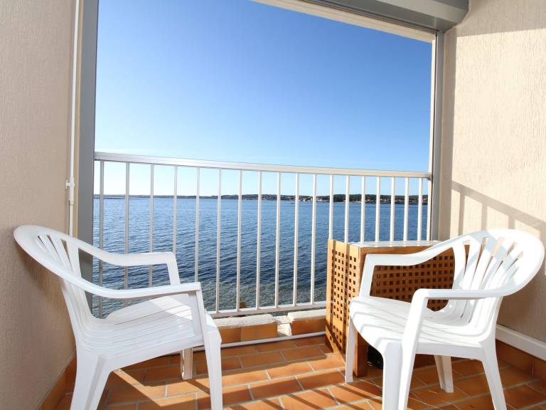 Apartment with 1 room for 2 persons in Balaruc-les-Bains