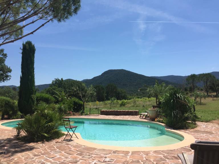 Maison de vacances Les Mayons