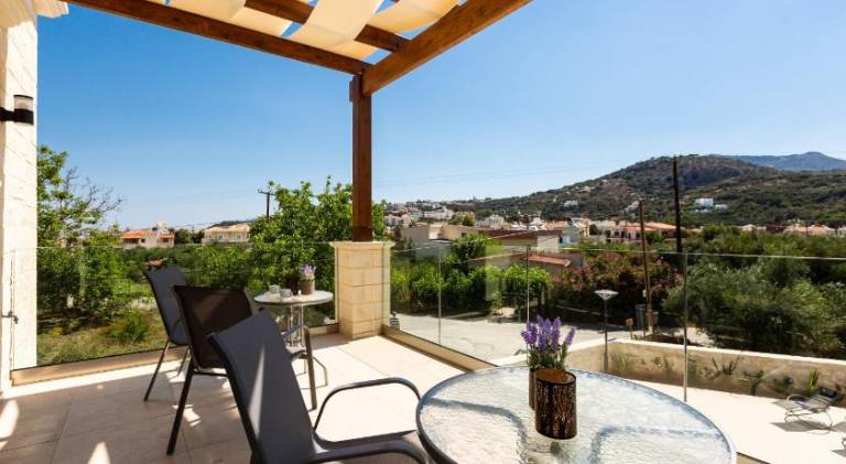 Villa with pool | Beach nearby | Pet-friendly — photo 4