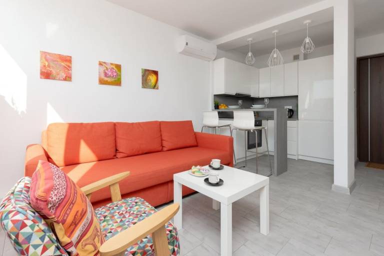 Studio with fast internet in Warsaw